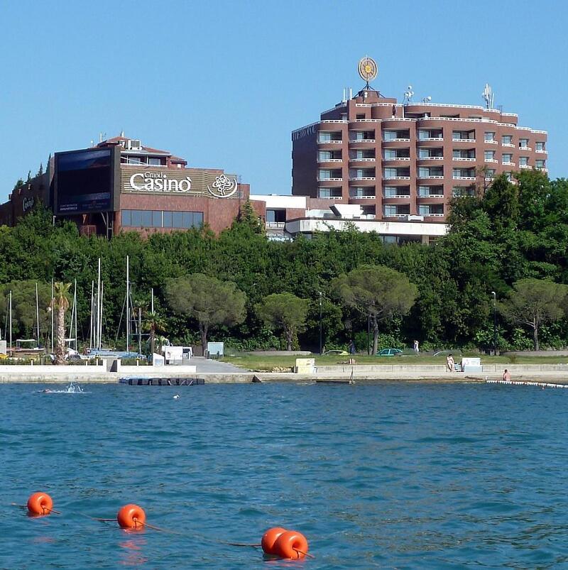Apartment Rose Portoroz Bagian luar foto
